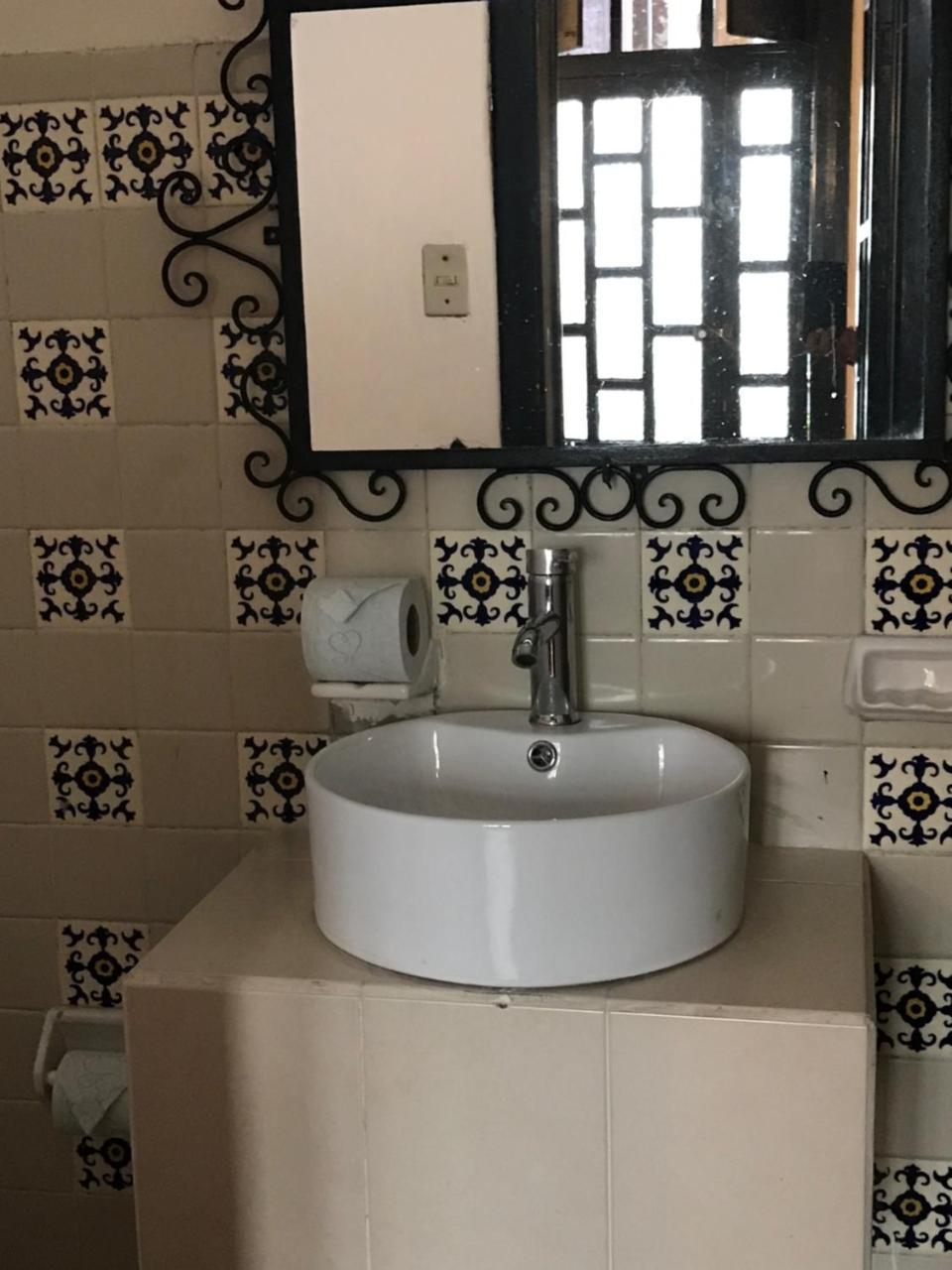 Hotel Villa De Flores Uruapan  Dış mekan fotoğraf