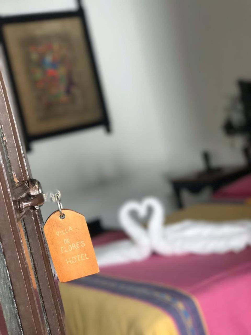 Hotel Villa De Flores Uruapan  Dış mekan fotoğraf