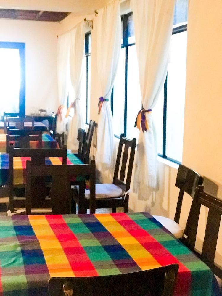 Hotel Villa De Flores Uruapan  Dış mekan fotoğraf
